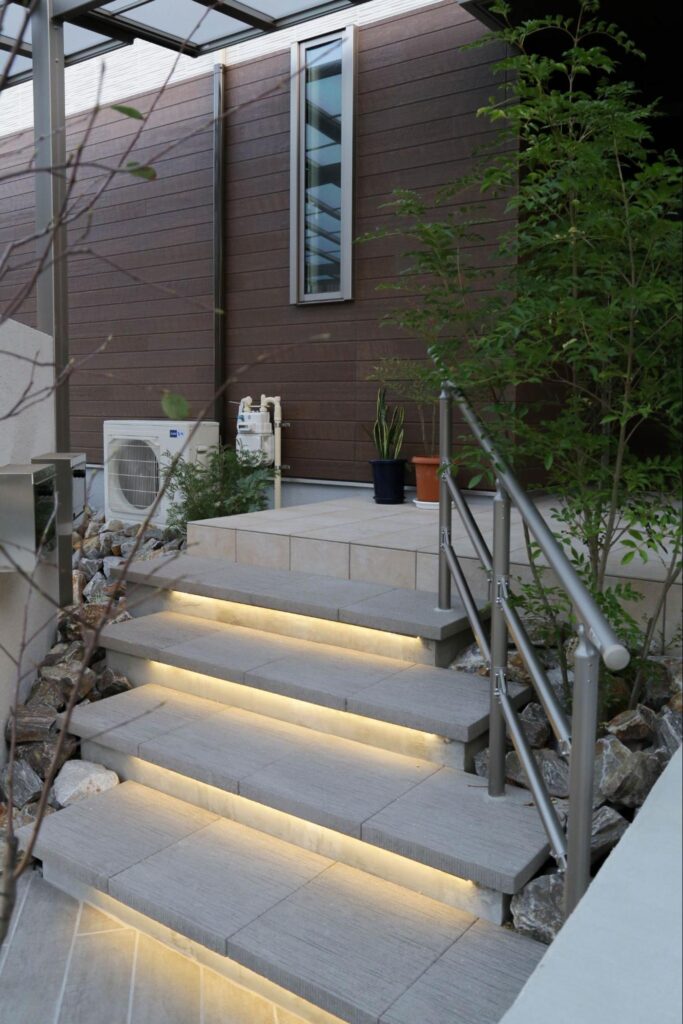 名古屋市南区の自動照明施工例1